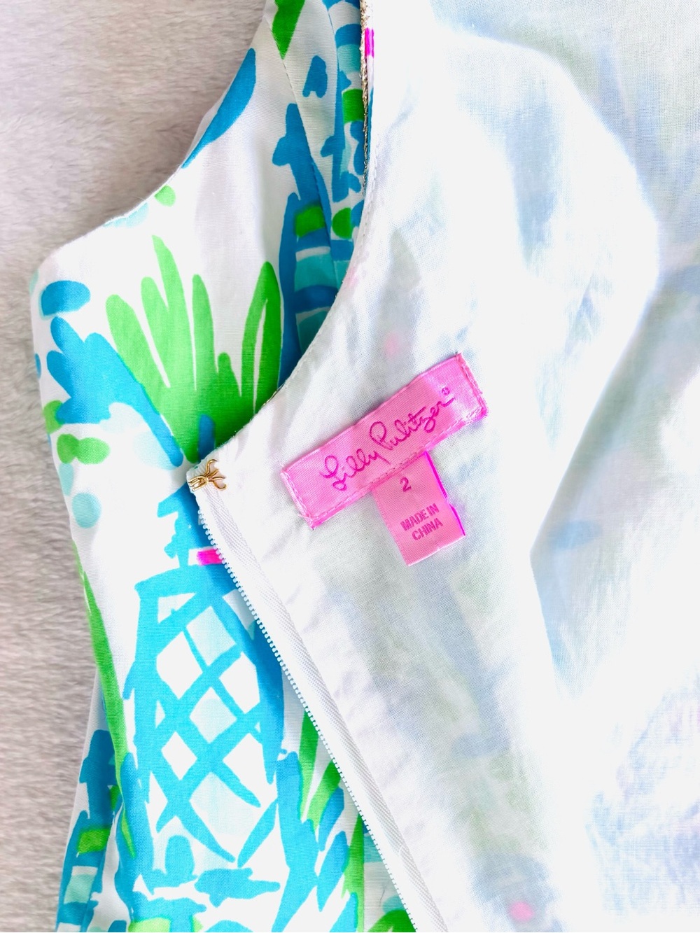 Lilly Pulitzer High Beams Tropical Lighthouse Print Janice Shift Dress, Size 2 - Picture 5 of 8